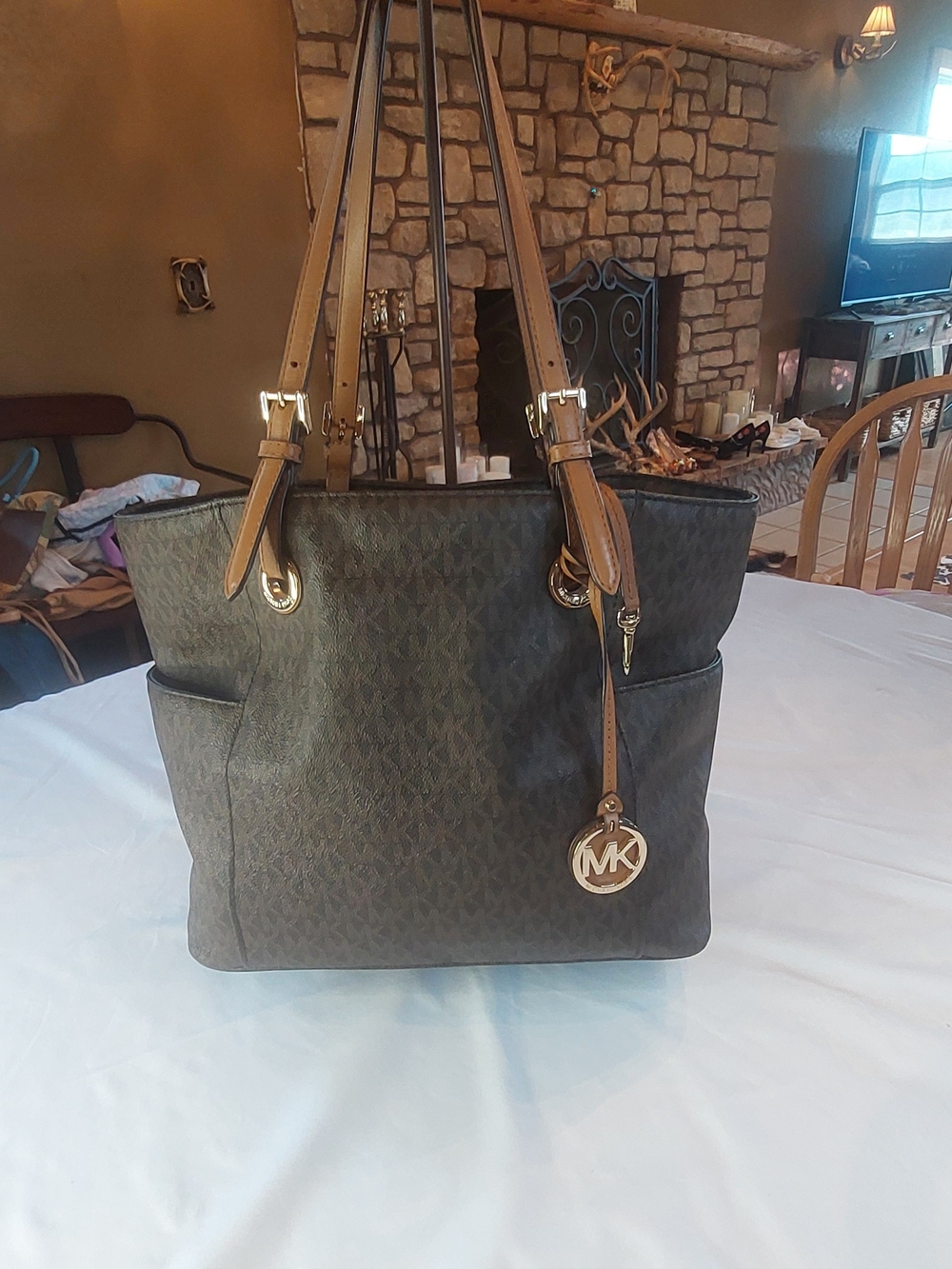 Michael Kors Jet Set Medium EW Signature Tote Brown Acorn LIKE NEW